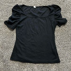 Women’s dressy top- L